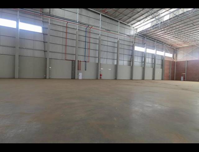 INDUSTRIAL PROPERTY TO RENT IN LOUWLARDIA